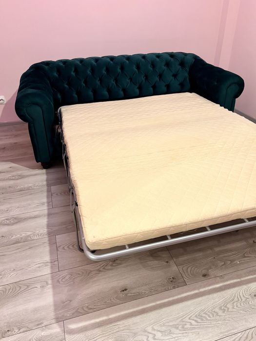 Canapea Chesterfield 3 Locuri – Verde Smarald, Catifea Elegantă (Stare Foarte Bună)