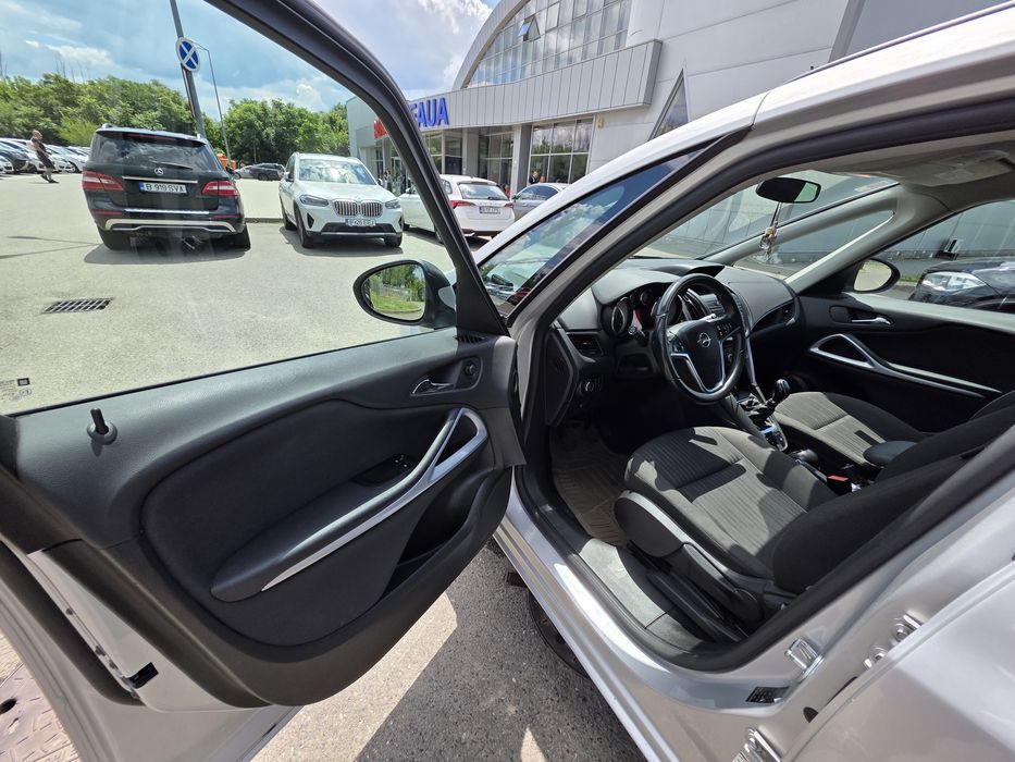Opel Zafira Tourer 2.0 CDTI | 2014 | Euro 5 | Impecabil / Spațios / Economnic