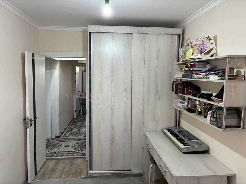 Продается 3 комнатная квартира в районе вокзала