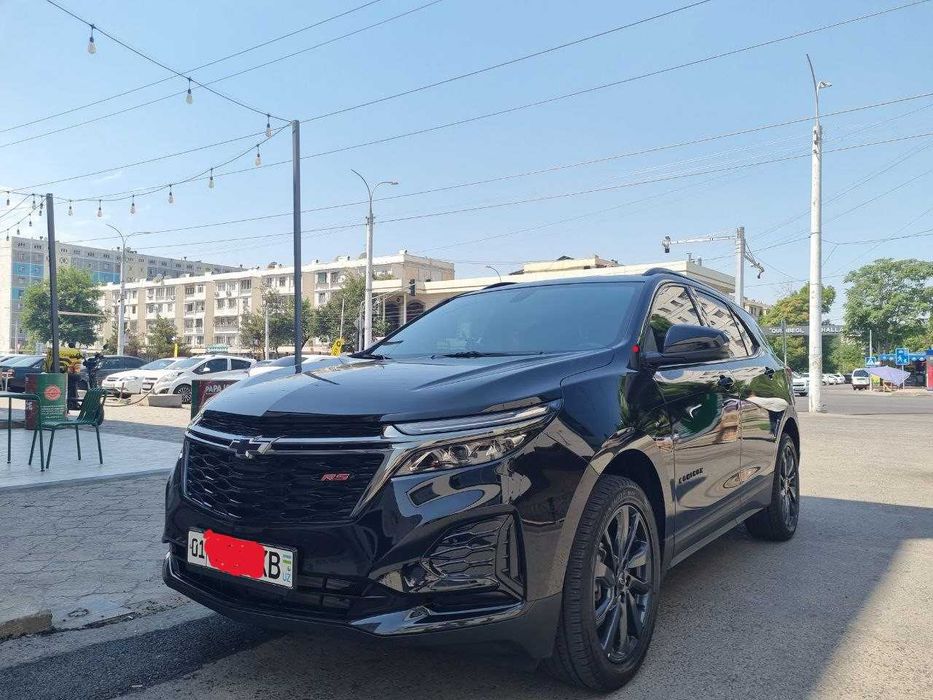 Chevrolet Equinox 2023 yilda ishlab chiqarilgan, holati yangidek