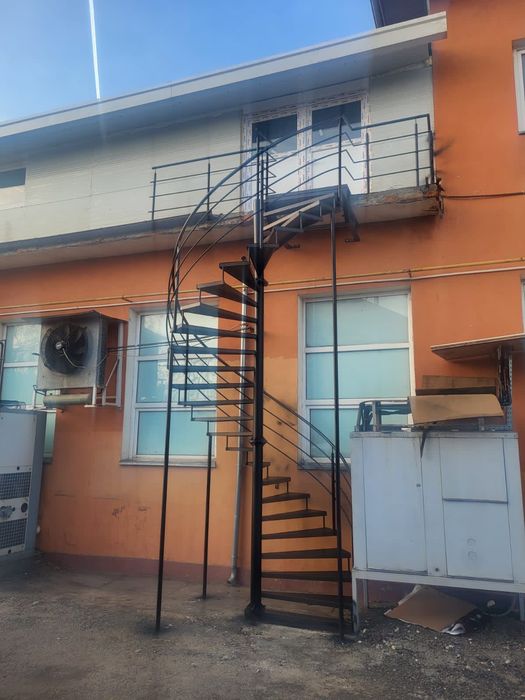 SCĂRI METALICE Interioare, Exterioare, Balustrade INOX , în toată Țara