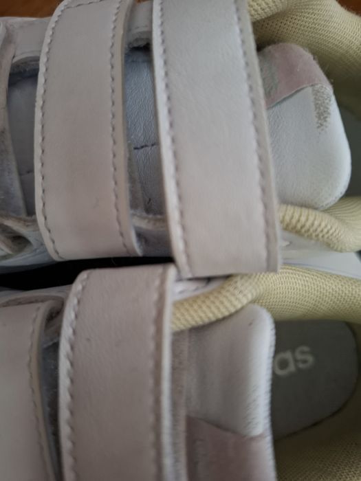 Детски обувки за момиче адидас 30н