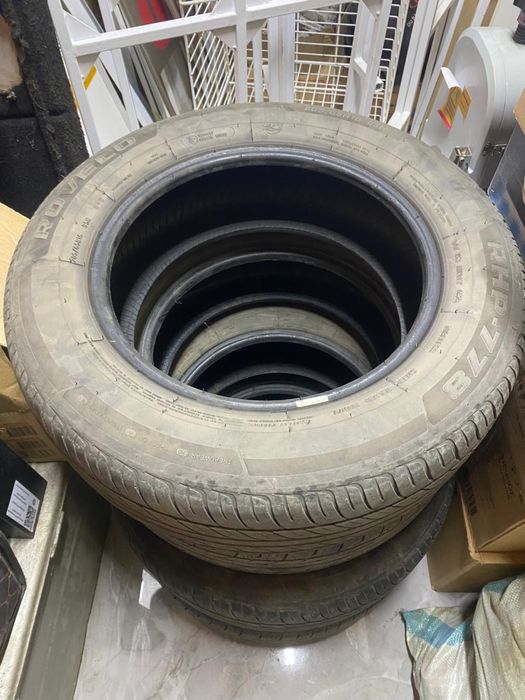 Продам шины комплект