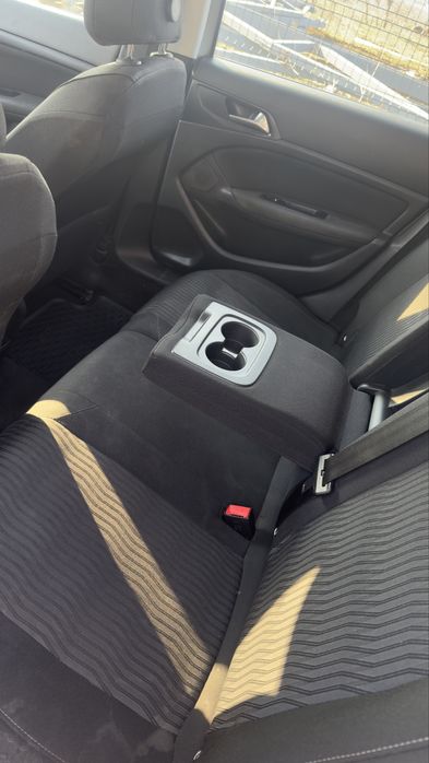 Peugeot 308 1.6 hdi automata