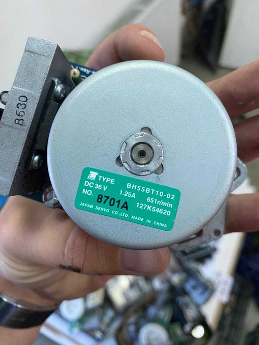 Motoare 12 - 24 -36 volti second