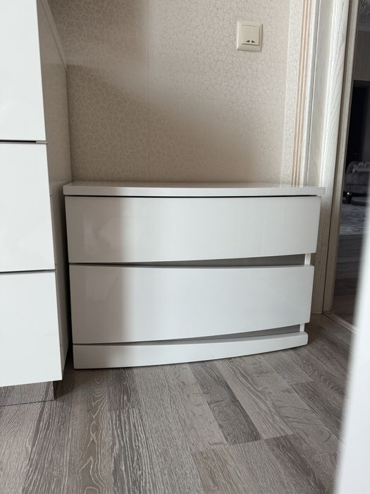 Спальный гарнитур Италия