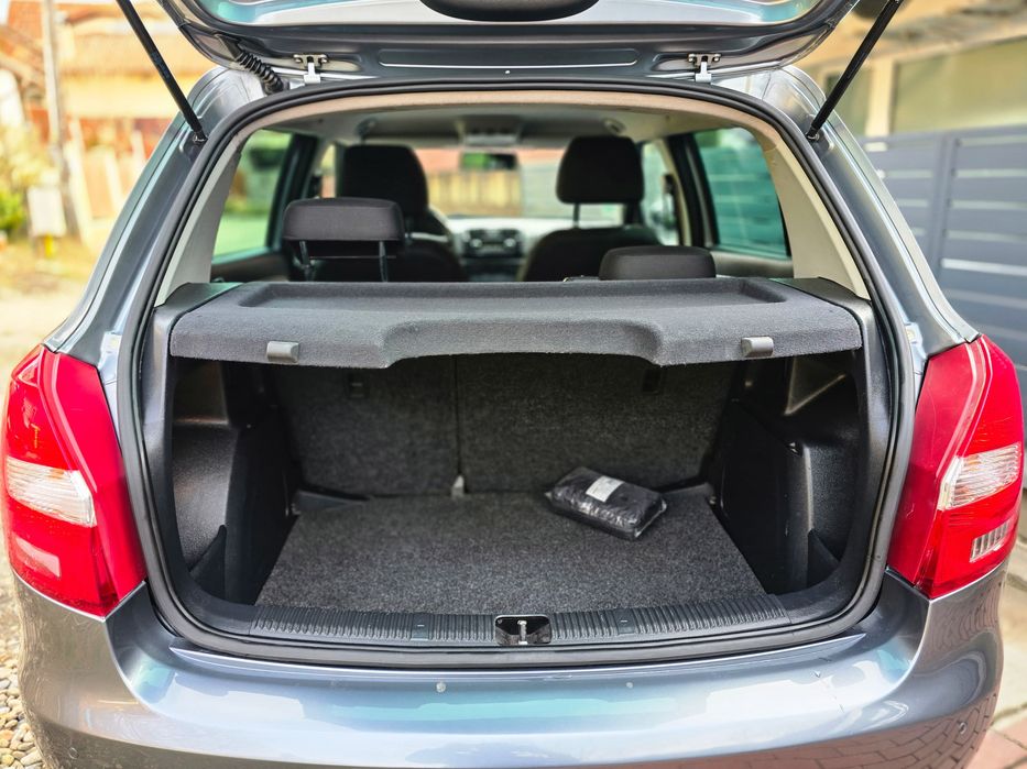 Skoda Fabia Facelift 2013 benzina Euro5 dotat Stare foarte buna!