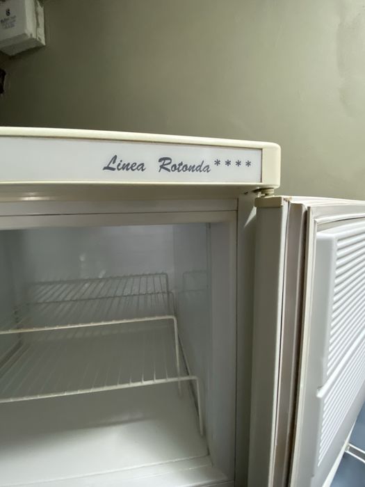 Хладилник голям италянски