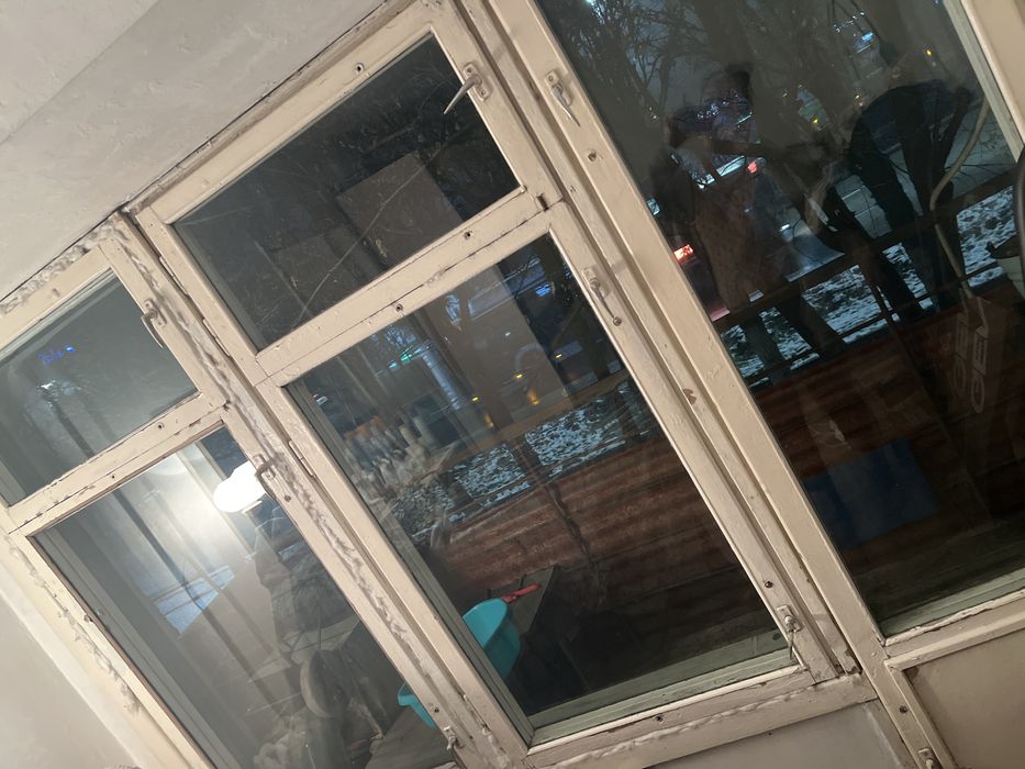 Отдаю деревянные 3 окна бесплатно