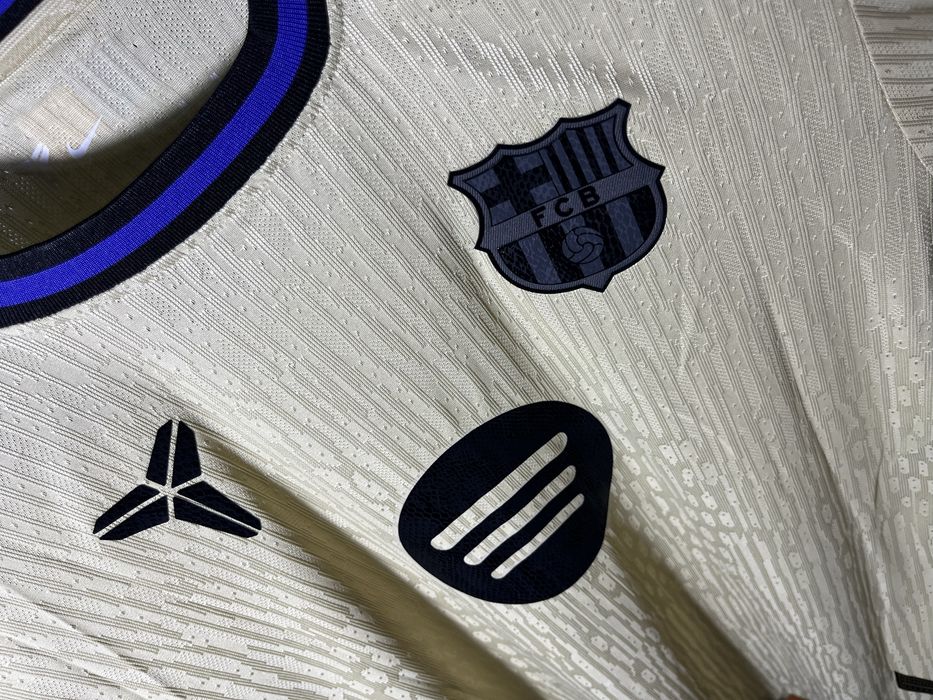 Футболна тениска на Барселона 25/26