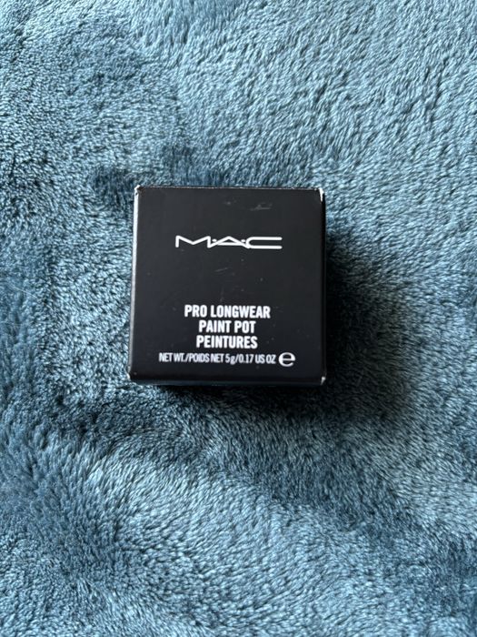 MAC Pro Longwear Paint Pot