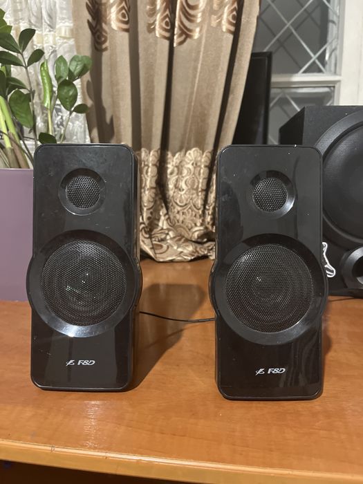 Музыкальная колонка