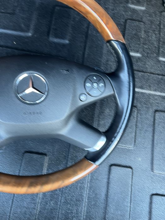Волан W212 преди фейс