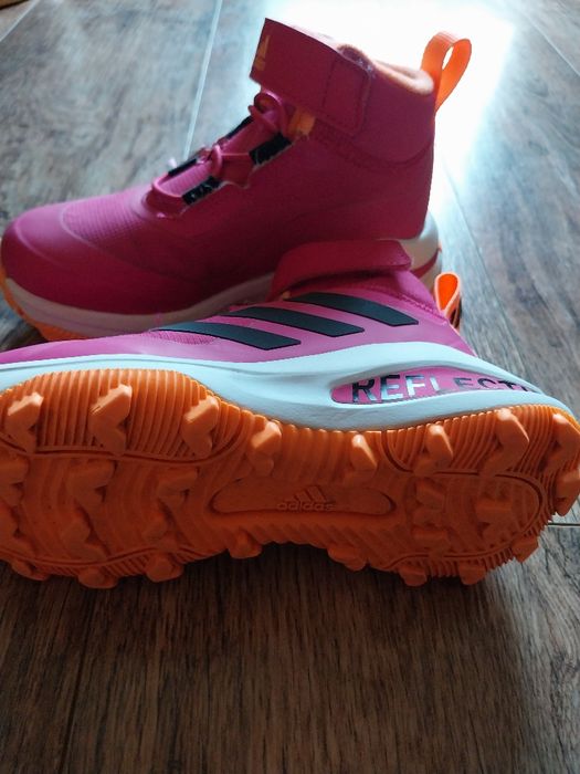 Зимни боти на Адидас