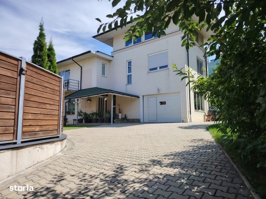 Casa cu panorama si curte generoasa - cartier Europa Cluj-Napoca