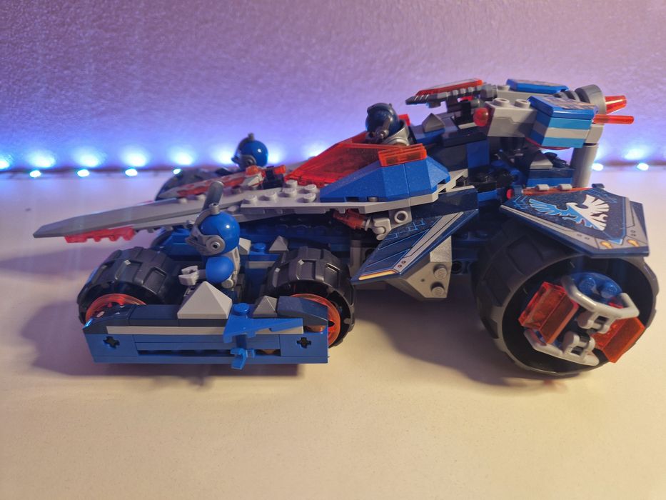 LEGO Nexo Knights 70315 Clay's Rumble Blade - complet