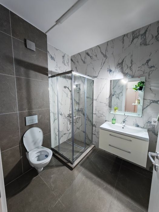 Proprietar |  Garsonieră Spatioasa | Bloc nou | Centrală proprie | AC | Prima inchiriere