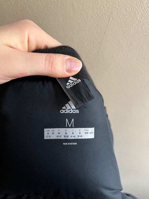 Зимно женско яке Adidas