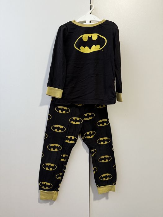 Lot pijamale marimea 98