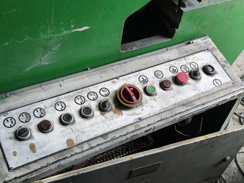 Хидравлична гилотина Digep DLB 6/3050