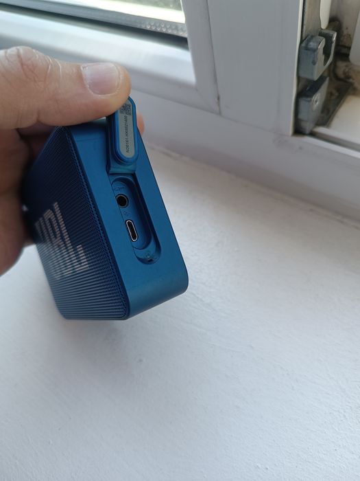 Портативная колонка JBL GO2