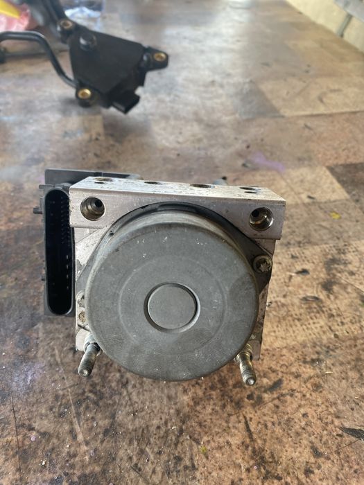 ABS помпа за рено клио 3