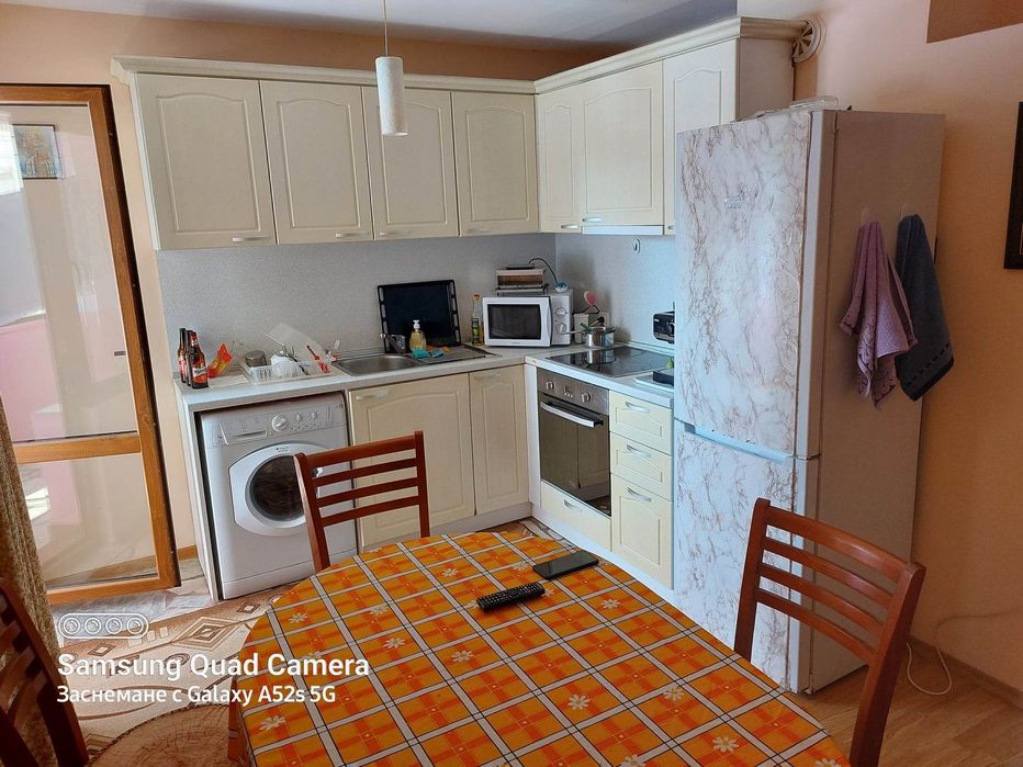 Пет стаен в Несебър, под наем.