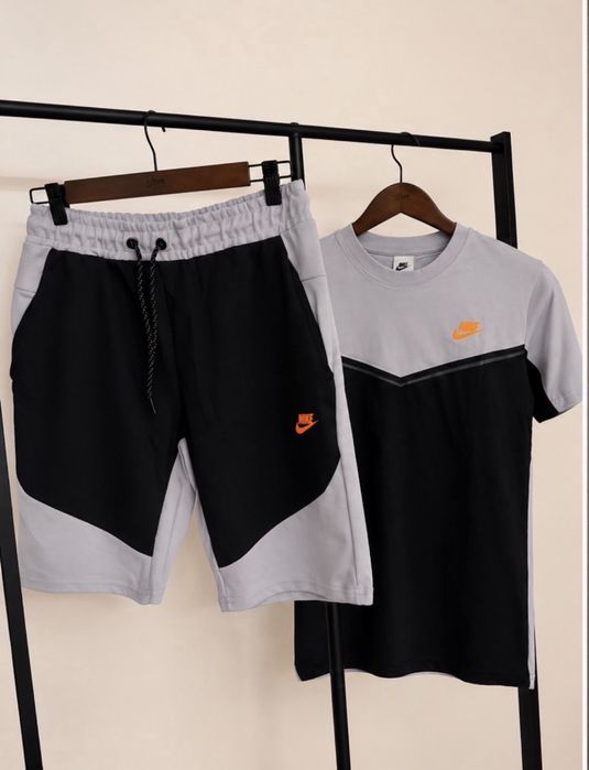 Къси екипи Nike, размер S НОВИ
