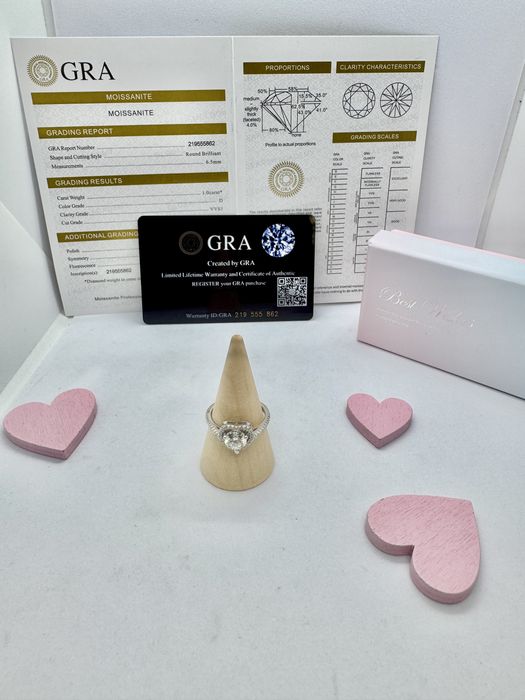 Сребърен пръстен с мойсанит (диамант) 1 карат