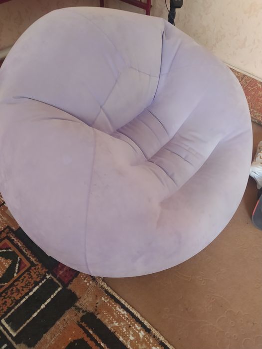 СРОЧНО мягкую мебель надувное кресло в отличном состоянии