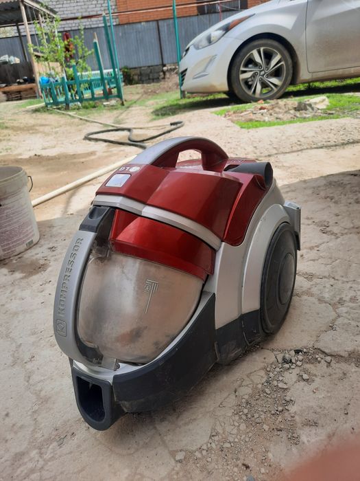 Продается LG пылесос без ручки