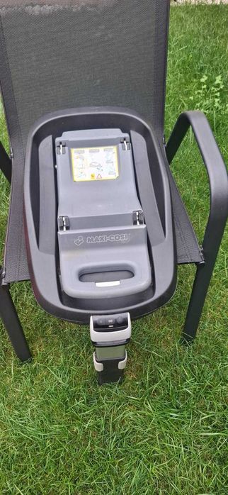 Scaun auto Maxi Cosy Pearl cu  baza IsoFix