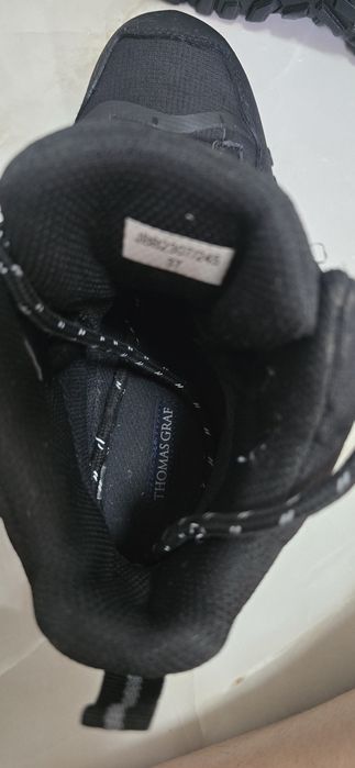 Продам Ботинки зимние