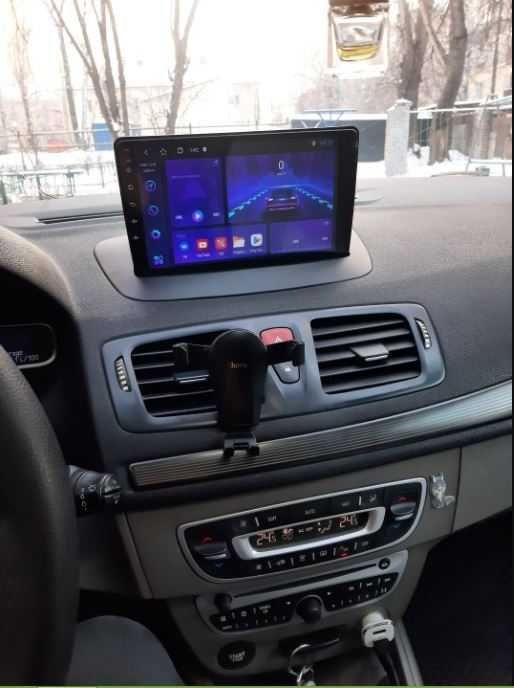 Navigatie Renault Megane3, 2008/2014, 8Core, 2+32, CarPlay, 4G