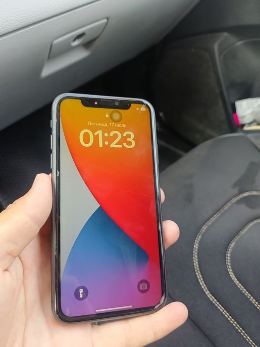 iPhone 11 сатылады.