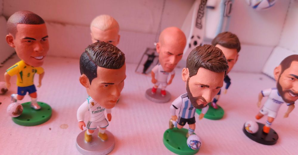 Детски Играчки и екипи с футболисти Меси Неймар Роналдо Мбапе Холанд