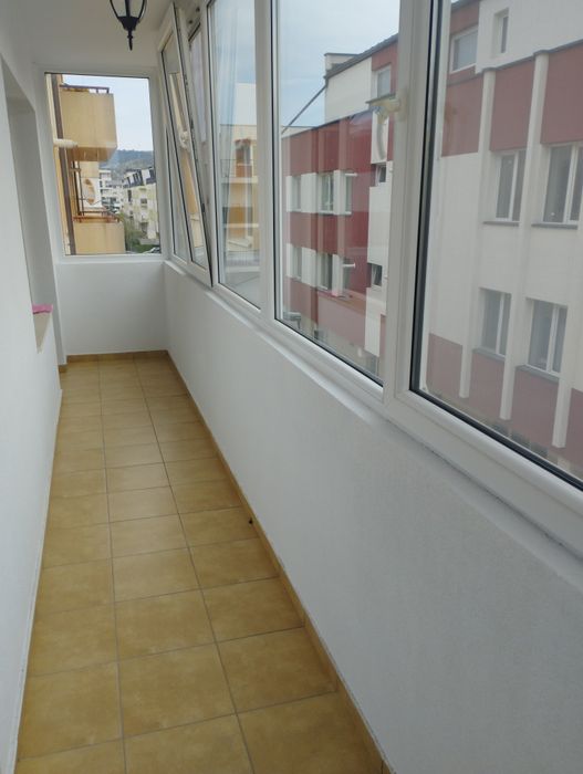 Apartament de închiriat  în Florești