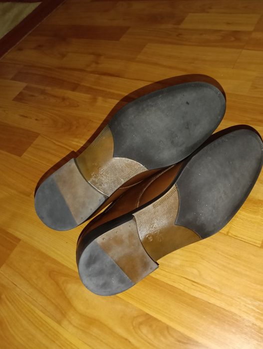 Vând pantofi bărbați  Mango