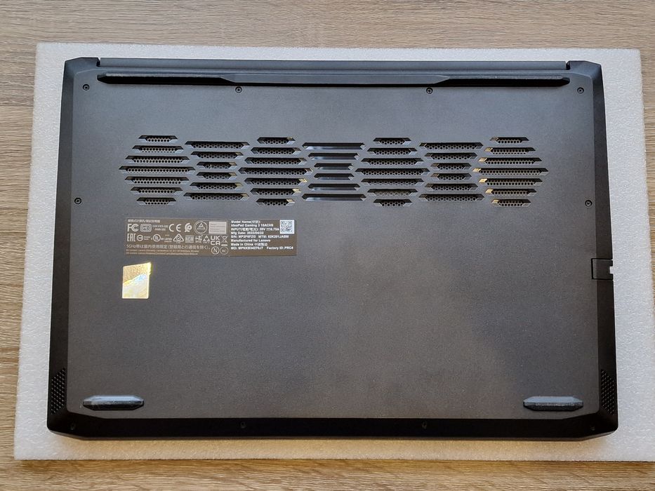 Lenovo Ideapad Gaming 3 R5 5600H/GTX 1650/16GB RAM/512GB SSD