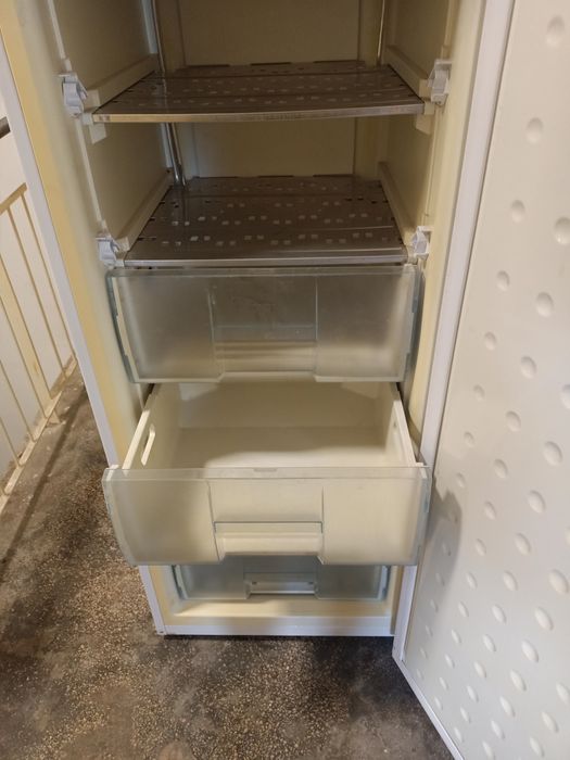 Congelator vertical Arctic