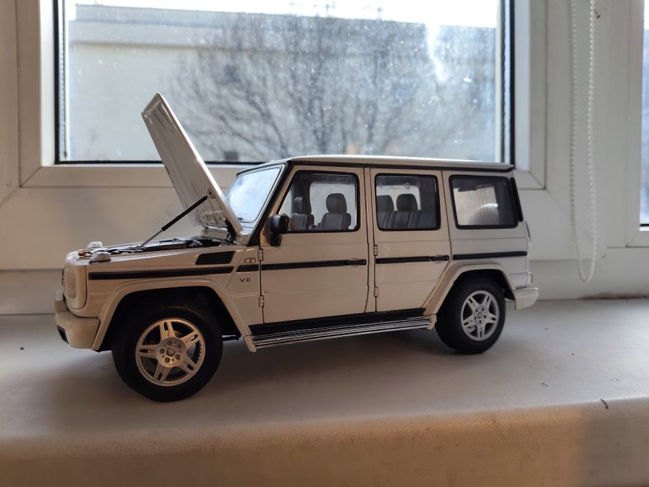 Macheta Mercedes G Class 1/18 Autoart