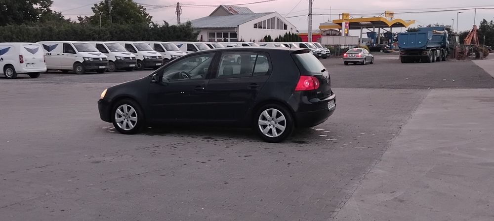 VOLKSWAGEN Golf 2005 — imagine 2