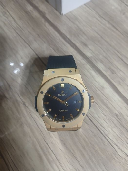 Hublot mexanichiskiy soat