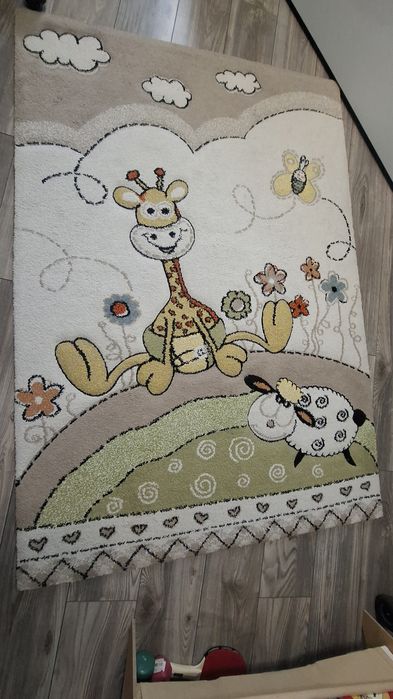 Детски килим с размер 120×170 см
