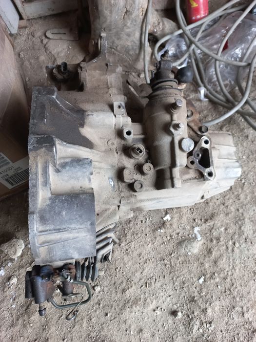 Коробка камри 10