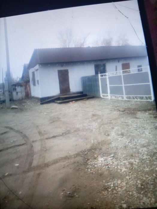 Продам магазин,  у проезжей части.