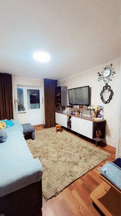 Продам 2 комнатную квартиру