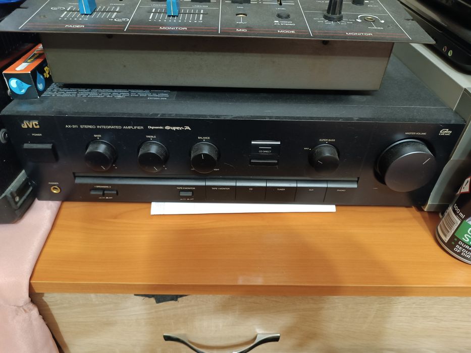 De vânzare scule muzică