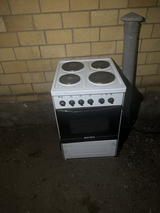 Продам газовую плиту