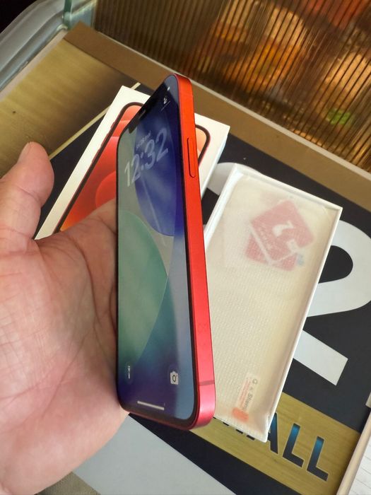 Iphone 12 rosu plus cutie